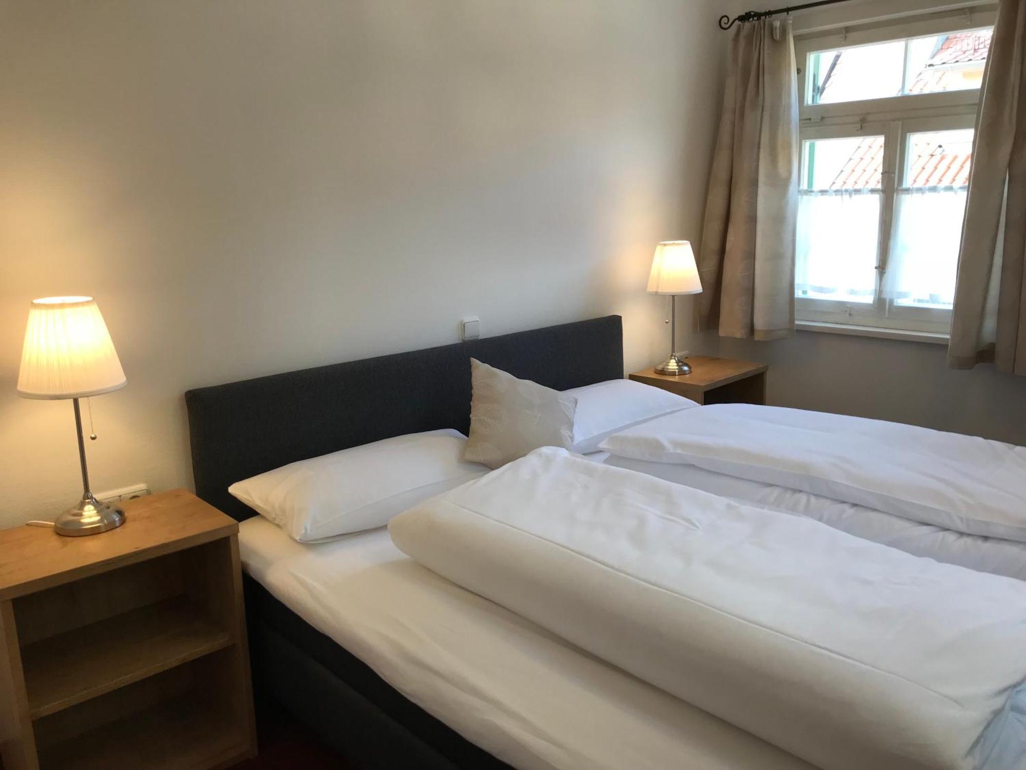 Hotel Hohe Schule Bad Ueberkingen Room photo